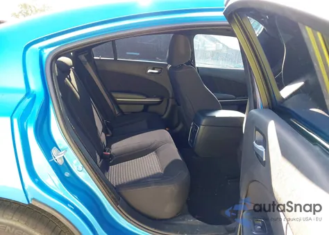 2023 Dodge Charger Sxt z USA, uszkodzony, nr VIN 2C3CDXBG4PH700389